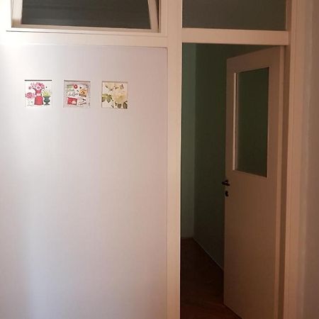 Apartment Viktor,Parking Eszék Kültér fotó