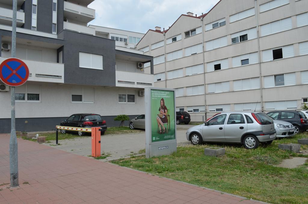 Apartment Viktor,Parking Eszék Szoba fotó