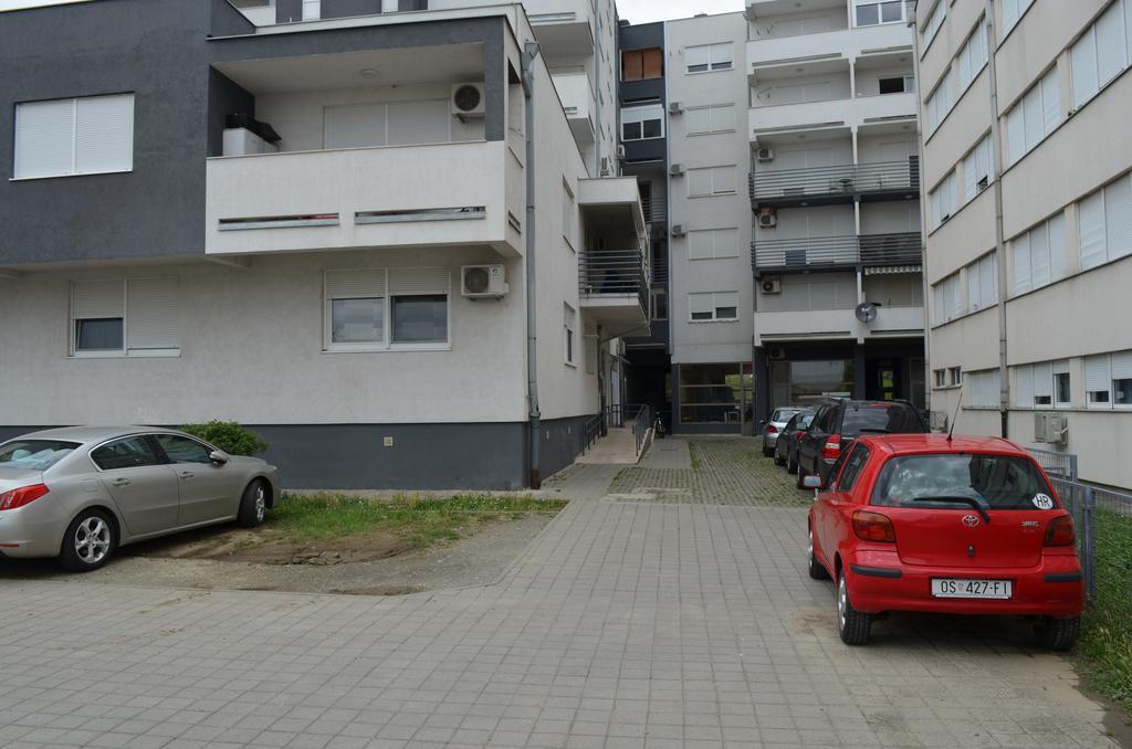 Apartment Viktor,Parking Eszék Szoba fotó