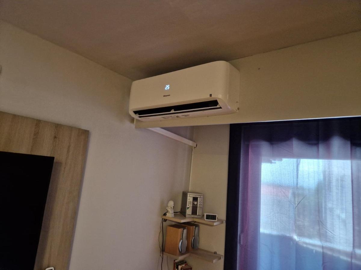 Apartment Viktor,Parking Eszék Kültér fotó